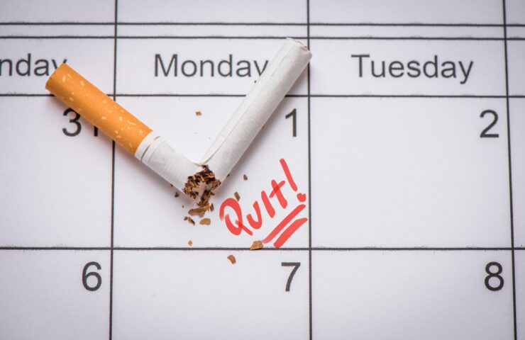 Sigaret uitgedrukt op kalender